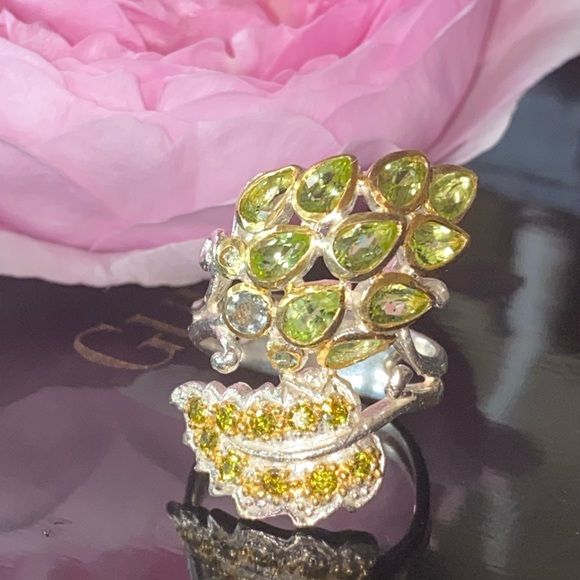 Healing Genuine Peridot Ring - Picture 8 of 9